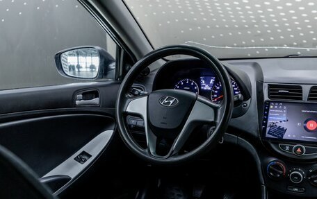 Hyundai Solaris II рестайлинг, 2013 год, 500 000 рублей, 13 фотография