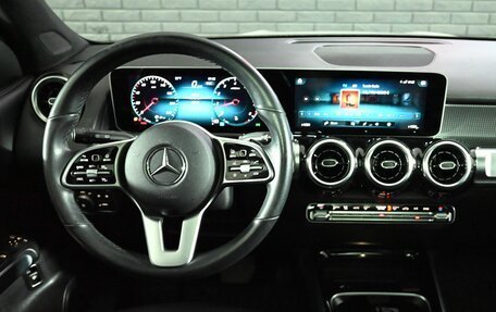 Mercedes-Benz GLB, 2020 год, 3 500 000 рублей, 15 фотография