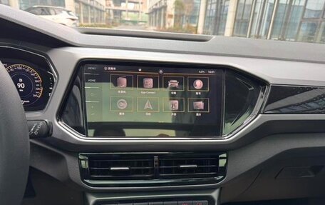 Volkswagen T-Cross I, 2022 год, 1 320 000 рублей, 14 фотография