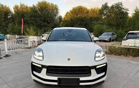 Porsche Macan I рестайлинг, 2025 год, 9 640 000 рублей, 2 фотография