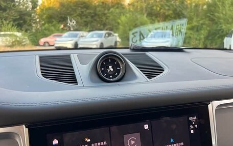 Porsche Macan I рестайлинг, 2025 год, 9 640 000 рублей, 13 фотография