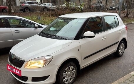 Skoda Fabia II, 2012 год, 800 000 рублей, 4 фотография