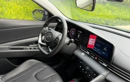 Hyundai Elantra, 2022 год, 1 150 000 рублей, 12 фотография