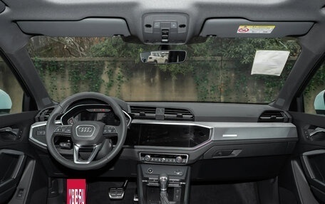 Audi Q3, 2025 год, 3 200 000 рублей, 28 фотография