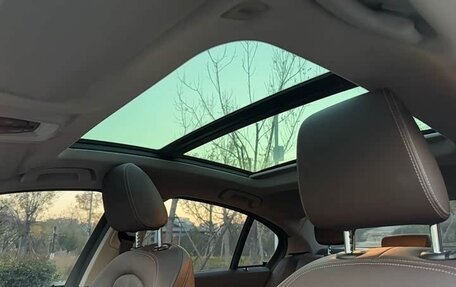 BMW 1 серия, 2022 год, 1 660 000 рублей, 14 фотография