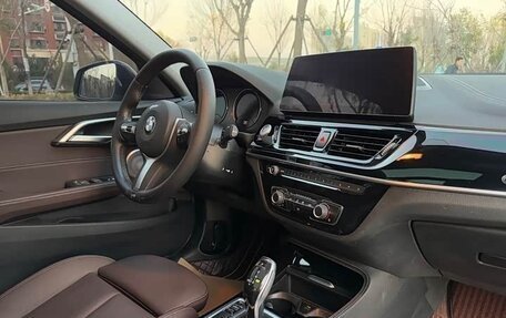 BMW 1 серия, 2022 год, 1 660 000 рублей, 12 фотография