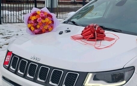 Jeep Compass II, 2018 год, 2 350 000 рублей, 1 фотография