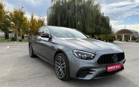 Mercedes-Benz E-Класс, 2021 год, 5 350 000 рублей, 1 фотография