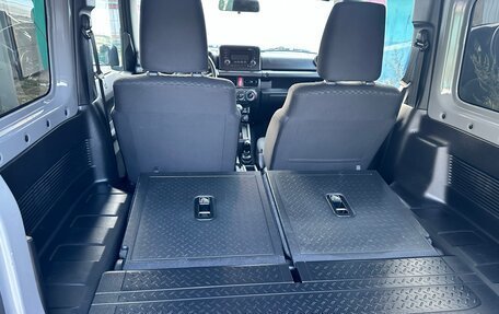 Suzuki Jimny, 2020 год, 2 950 000 рублей, 15 фотография