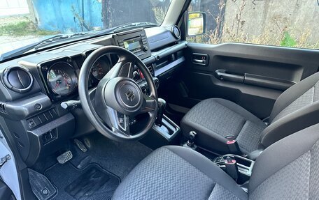 Suzuki Jimny, 2020 год, 2 950 000 рублей, 17 фотография