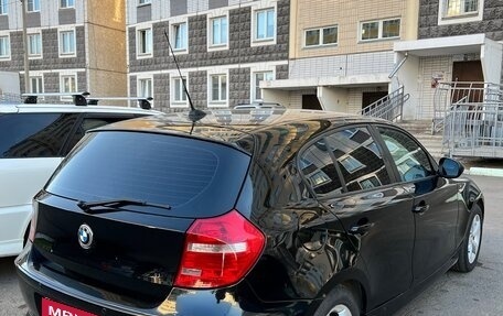 BMW 1 серия, 2010 год, 760 000 рублей, 2 фотография