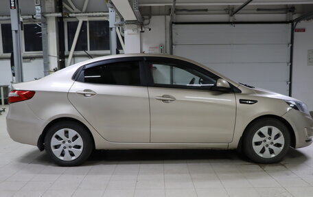 KIA Rio III рестайлинг, 2013 год, 629 990 рублей, 4 фотография