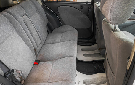 Toyota Raum I, 2001 год, 399 000 рублей, 18 фотография