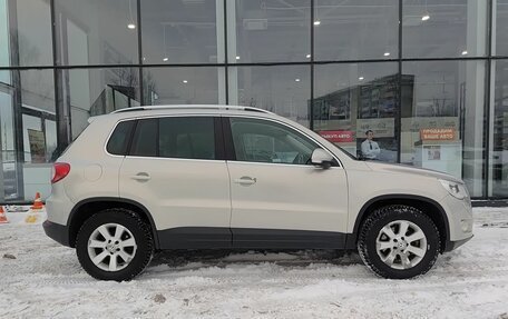 Volkswagen Tiguan I, 2011 год, 1 080 000 рублей, 5 фотография