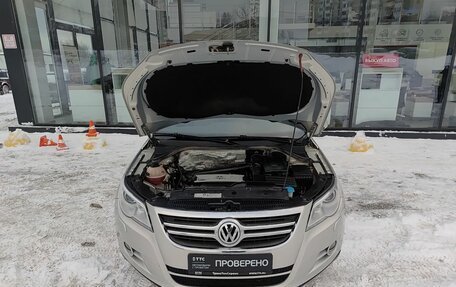 Volkswagen Tiguan I, 2011 год, 1 080 000 рублей, 11 фотография