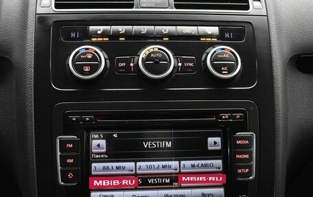 Volkswagen Touran III, 2013 год, 1 030 000 рублей, 7 фотография