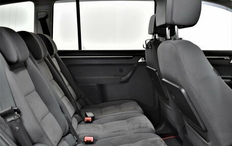 Volkswagen Touran III, 2013 год, 1 030 000 рублей, 11 фотография