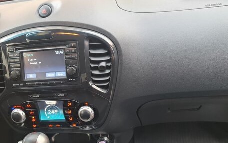 Nissan Juke II, 2012 год, 900 000 рублей, 11 фотография