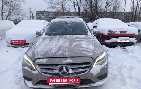 Mercedes-Benz C-Класс, 2018 год, 2 190 000 рублей, 7 фотография