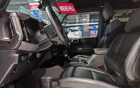 Ford Bronco, 2024 год, 7 992 069 рублей, 8 фотография