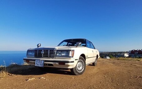Toyota Crown, 1983 год, 1 350 000 рублей, 2 фотография
