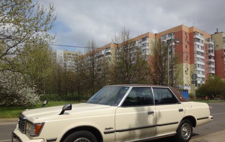 Toyota Crown, 1983 год, 1 350 000 рублей, 13 фотография