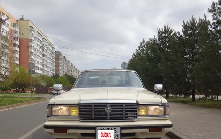 Toyota Crown, 1983 год, 1 350 000 рублей, 5 фотография