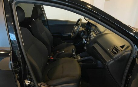 KIA Rio III рестайлинг, 2013 год, 795 000 рублей, 29 фотография