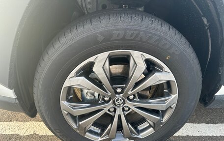 Toyota RAV4, 2025 год, 4 050 000 рублей, 9 фотография