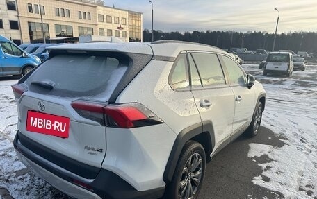 Toyota RAV4, 2025 год, 4 050 000 рублей, 4 фотография