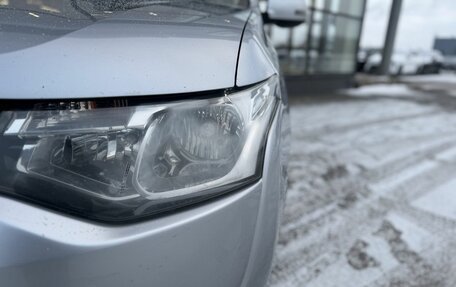 Mitsubishi Outlander III рестайлинг 3, 2013 год, 1 280 000 рублей, 10 фотография
