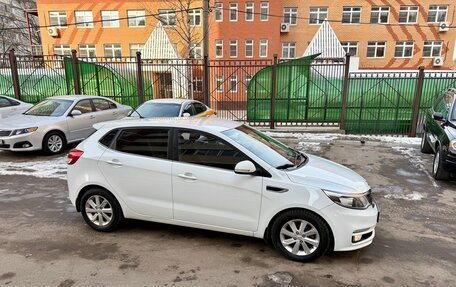 KIA Rio III рестайлинг, 2015 год, 985 000 рублей, 7 фотография