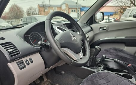 Mitsubishi L200 IV рестайлинг, 2010 год, 1 390 000 рублей, 11 фотография
