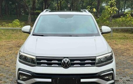 Volkswagen T-Cross I, 2022 год, 1 310 000 рублей, 2 фотография