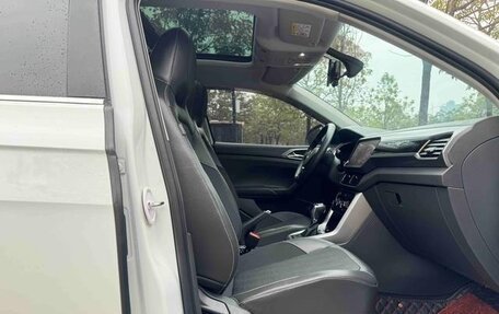 Volkswagen T-Cross I, 2022 год, 1 310 000 рублей, 12 фотография