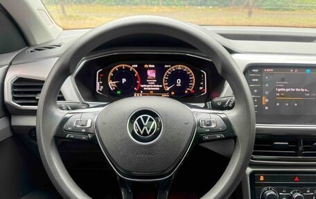 Volkswagen T-Cross I, 2022 год, 1 310 000 рублей, 13 фотография