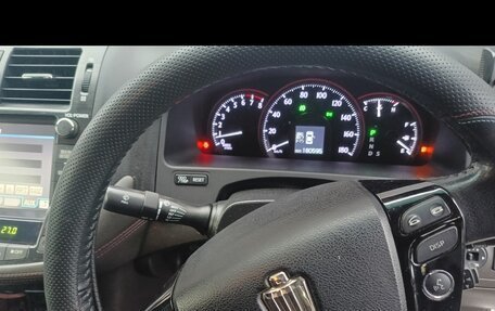 Toyota Crown, 2012 год, 1 995 000 рублей, 10 фотография