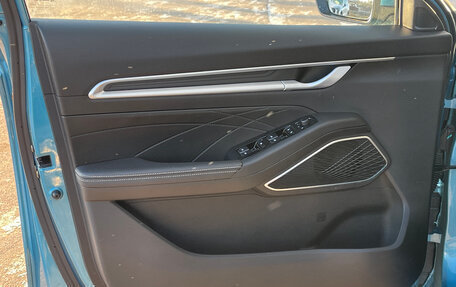 Geely Emgrand, 2023 год, 1 670 000 рублей, 15 фотография