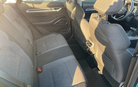 Geely Emgrand, 2023 год, 1 670 000 рублей, 16 фотография