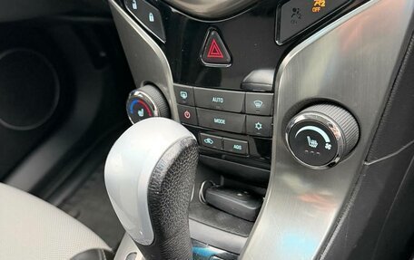 Chevrolet Cruze II, 2014 год, 780 000 рублей, 9 фотография