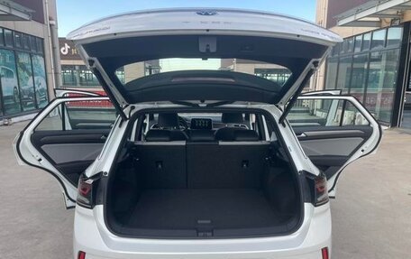 Volkswagen T-Roc I, 2022 год, 1 360 000 рублей, 17 фотография