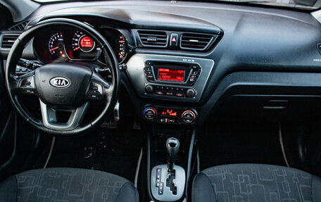 KIA Rio III рестайлинг, 2012 год, 899 000 рублей, 5 фотография