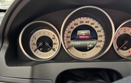 Mercedes-Benz E-Класс, 2014 год, 1 620 000 рублей, 2 фотография