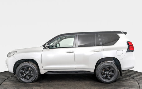 Toyota Land Cruiser Prado 150 рестайлинг 2, 2021 год, 6 400 000 рублей, 8 фотография