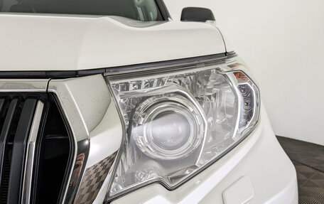 Toyota Land Cruiser Prado 150 рестайлинг 2, 2021 год, 6 400 000 рублей, 11 фотография