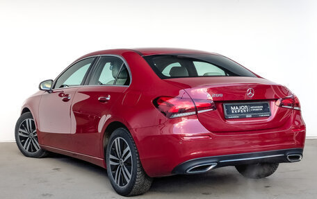 Mercedes-Benz A-Класс, 2020 год, 2 800 000 рублей, 7 фотография