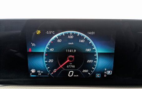 Mercedes-Benz A-Класс, 2020 год, 2 800 000 рублей, 16 фотография