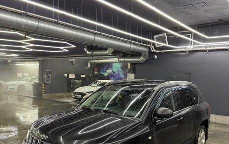 Jeep Compass I рестайлинг, 2012 год, 980 000 рублей, 2 фотография