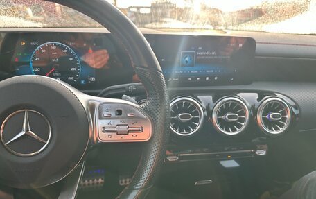 Mercedes-Benz CLA, 2020 год, 2 850 000 рублей, 18 фотография