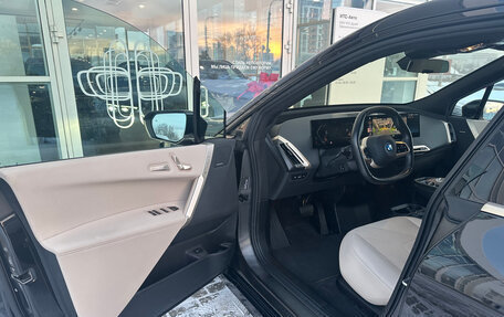 BMW iX, 2022 год, 7 347 000 рублей, 10 фотография
